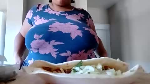 sexy_bbw93 online show from 10.21.25