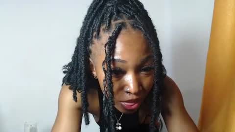 Snapshot of sexy_bluey247 chatting on 06.12.26 sexy_bluey247 online show from 06.12.26