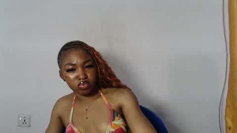 Snapshot of sexy_bluey247 chatting on 06.25.26 sexy_bluey247 online show from 06.25.26