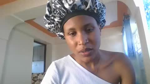 Snapshot of sexy_browniexx chatting on 01.14.25 brownie online show from 01.14.25