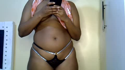 Snapshot of sexy_cherry001 chatting on 07.14.26 shydolly01 online show from 07.14.26
