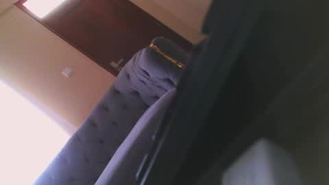 Snapshot of sexy_cici2 chatting on 05.23.26 foxxy sweets online show from 05.23.26