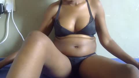 sexy_claude96 online show from 01.26.25