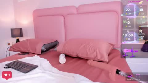 sexy_curlylady online show from 02.06.26