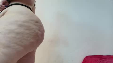 karla           instagram  online show from 02.03.25