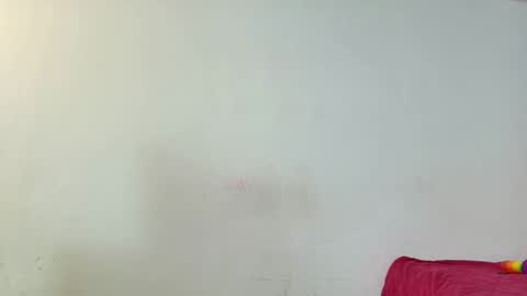 karla           instagram  online show from 02.04.25