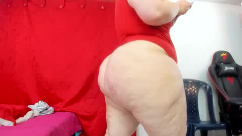 karla           instagram  online show from 10.05.25