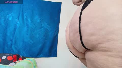 karla           instagram  online show from 03.05.26