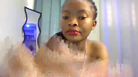 Snapshot of sexy_dianaa chatting on 04.14.26 sexy_dianaa online show from 04.14.26