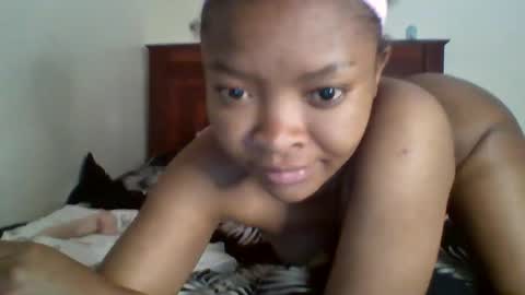 Snapshot of sexy_dianaa chatting on 05.24.26 sexy_dianaa online show from 05.24.26
