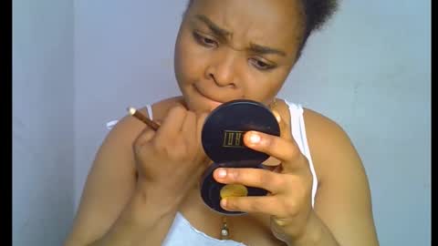 Clara online show from 09.21.25