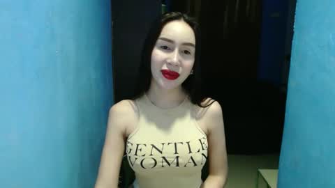 sexy_emily92 online show from 12.04.25