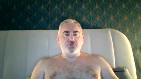 Snapshot of sexy_italiandaddy chatting on 06.05.26 Antonio online show from 06.05.26