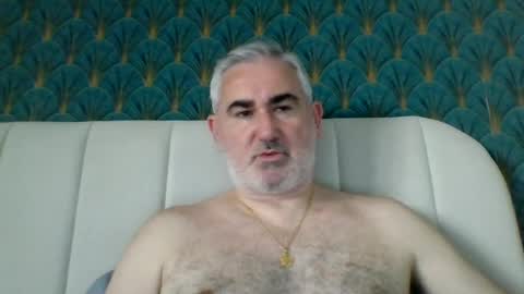 Snapshot of sexy_italiandaddy chatting on 06.18.26 Antonio online show from 06.18.26