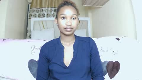 Snapshot of sexy_joyline chatting on 05.19.26 joy online show from 05.19.26