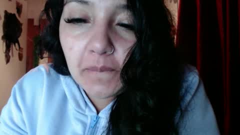 Snapshot of sexy_lolas chatting on 02.08.25 sexy lolas online show from 02.08.25