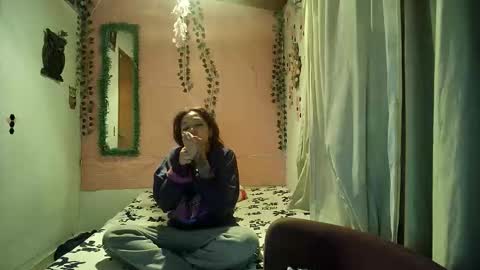 Snapshot of sexy_lolas chatting on 02.17.26 sexy lolas online show from 02.17.26