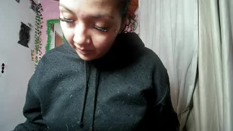 Snapshot of sexy_lolas chatting on 06.01.26 sexy lolas online show from 06.01.26