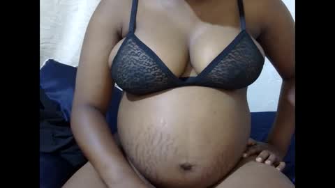 sexy_maya6 online show from 12.18.25