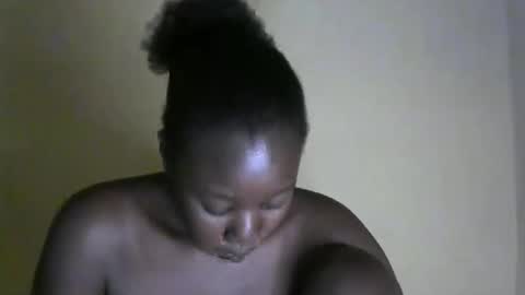 Snapshot of sexy_melanin11 chatting on 10.13.25 sexy_melanin11 online show from 10.13.25