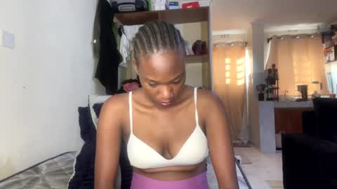Snapshot of sexy_nyla chatting on 07.15.26 Nyla online show from 07.15.26