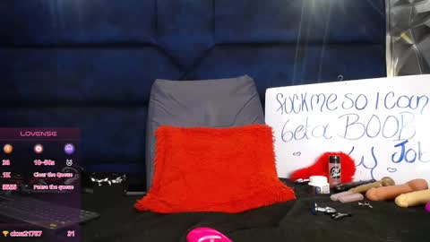 karoline online show from 12.20.25