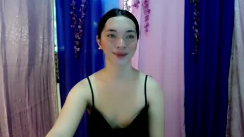 Snapshot of sexy_savanah chatting on 10.15.25 sexy_savanah online show from 10.15.25