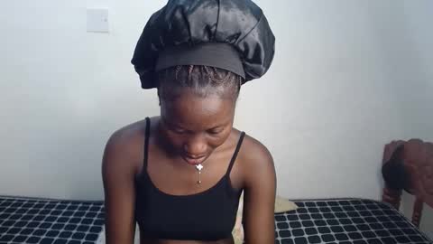 Snapshot of sexy_sea615394 chatting on 09.15.25 sexy_sea615394 online show from 09.15.25