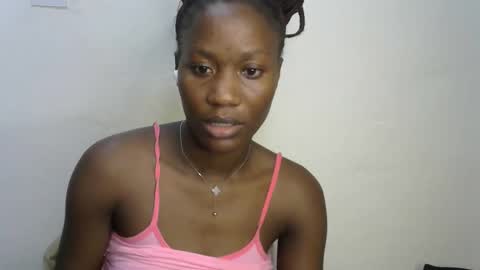 Snapshot of sexy_sea615394 chatting on 09.28.25 sexy_sea615394 online show from 09.28.25