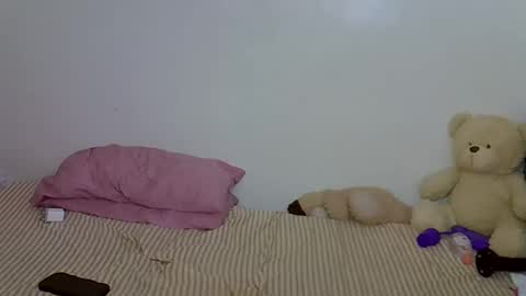 Snapshot of sexy_shava chatting on 02.07.26 sexy_shava online show from 02.07.26