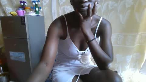 Snapshot of sexy_titz chatting on 10.01.25 sexy_titz online show from 10.01.25