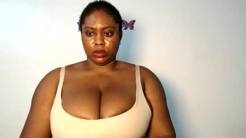 Luna online show from 12.19.25