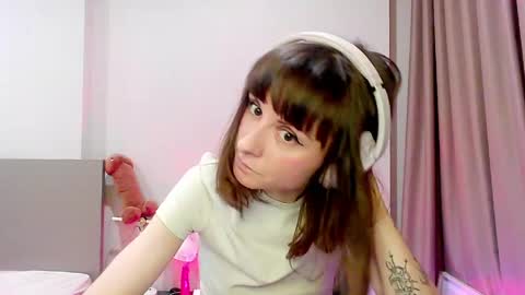 Snapshot of sexy_wise_kind chatting on 05.15.26 Mandy Green online show from 05.15.26