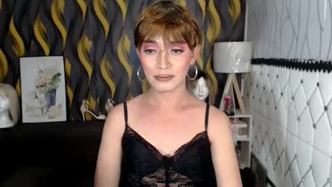 sexy_yllona online show from 11.22.25