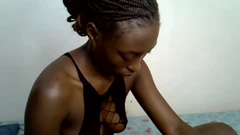 Snapshot of sexy_zola chatting on 06.21.26 Im Zola online show from 06.21.26