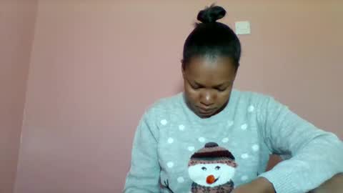 Snapshot of sexyapple2002 chatting on 09.09.25 sexyapple2002 online show from 09.09.25