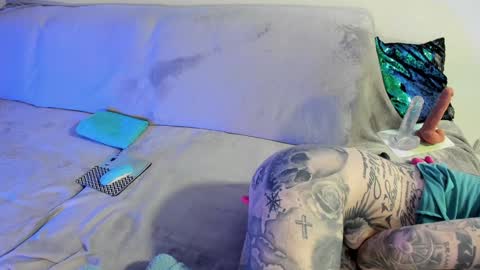 SexyAriel15 online show from 01.28.25