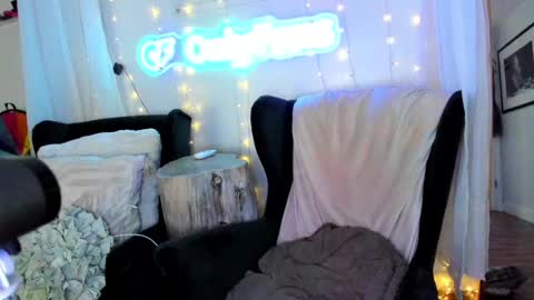 Snapshot of sexyashley_21 chatting on 02.11.25 Ashley Teal online show from 02.11.25