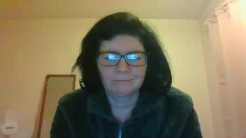 Snapshot of sexybabe41 chatting on 01.31.25 sexymilfy online show from 01.31.25