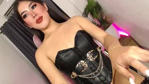 Lexie online show from 09.26.25