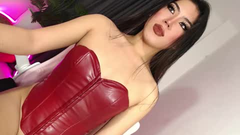 Lexie online show from 10.06.25