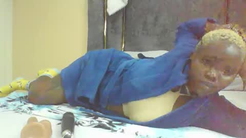 Snapshot of sexybabyface555 chatting on 10.22.25 sexybabyface555 online show from 10.22.25