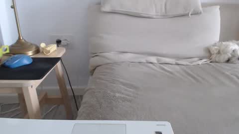 Sexyblonde4u58 online show from 09.26.25