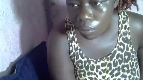Snapshot of sexyboot279247 chatting on 01.08.26 sexyboot279247 online show from 01.08.26