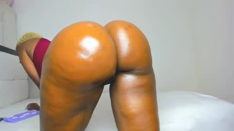Snapshot of sexybootydoll chatting on 07.08.26 sexybootydoll online show from 07.08.26
