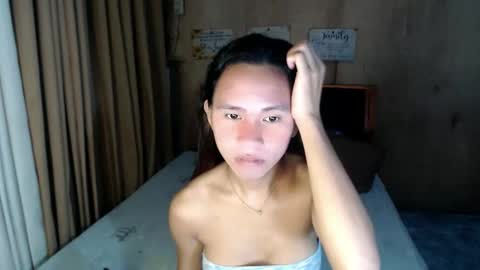 Snapshot of sexybriannabonita chatting on 05.27.26 sunshine online show from 05.27.26
