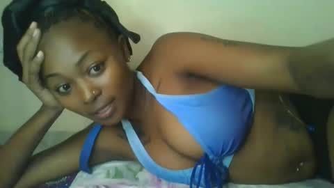 Snapshot of sexybuddy951434 chatting on 09.13.25 sexybuddy951434 online show from 09.13.25