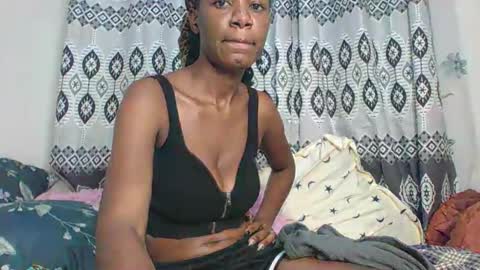 Snapshot of sexycarinah chatting on 02.21.26 Carinah online show from 02.21.26