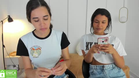 Snapshot of sexychanell_18 chatting on 02.08.25 chanell and yina online show from 02.08.25