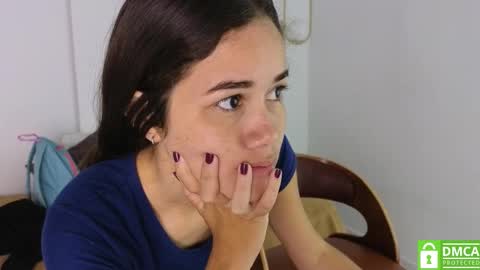 Snapshot of sexychanell_18 chatting on 09.29.25 chanell and yina online show from 09.29.25